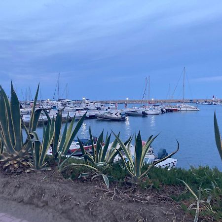 Apartaunmomento Y Disfruta!! Estepona Exterior photo